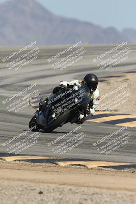 media/Oct-02-2025-Racers Edge (Thu) [[2c91cb6ab3]]/2-A Group/Session 5-Turn 12 (130pm)/